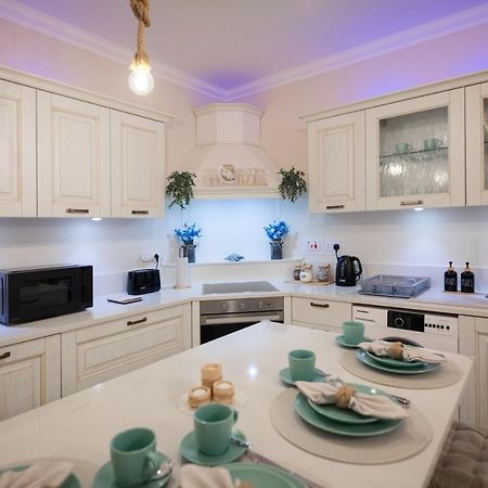 The Nautical Nook Apartment Марсахлок Екстериор снимка