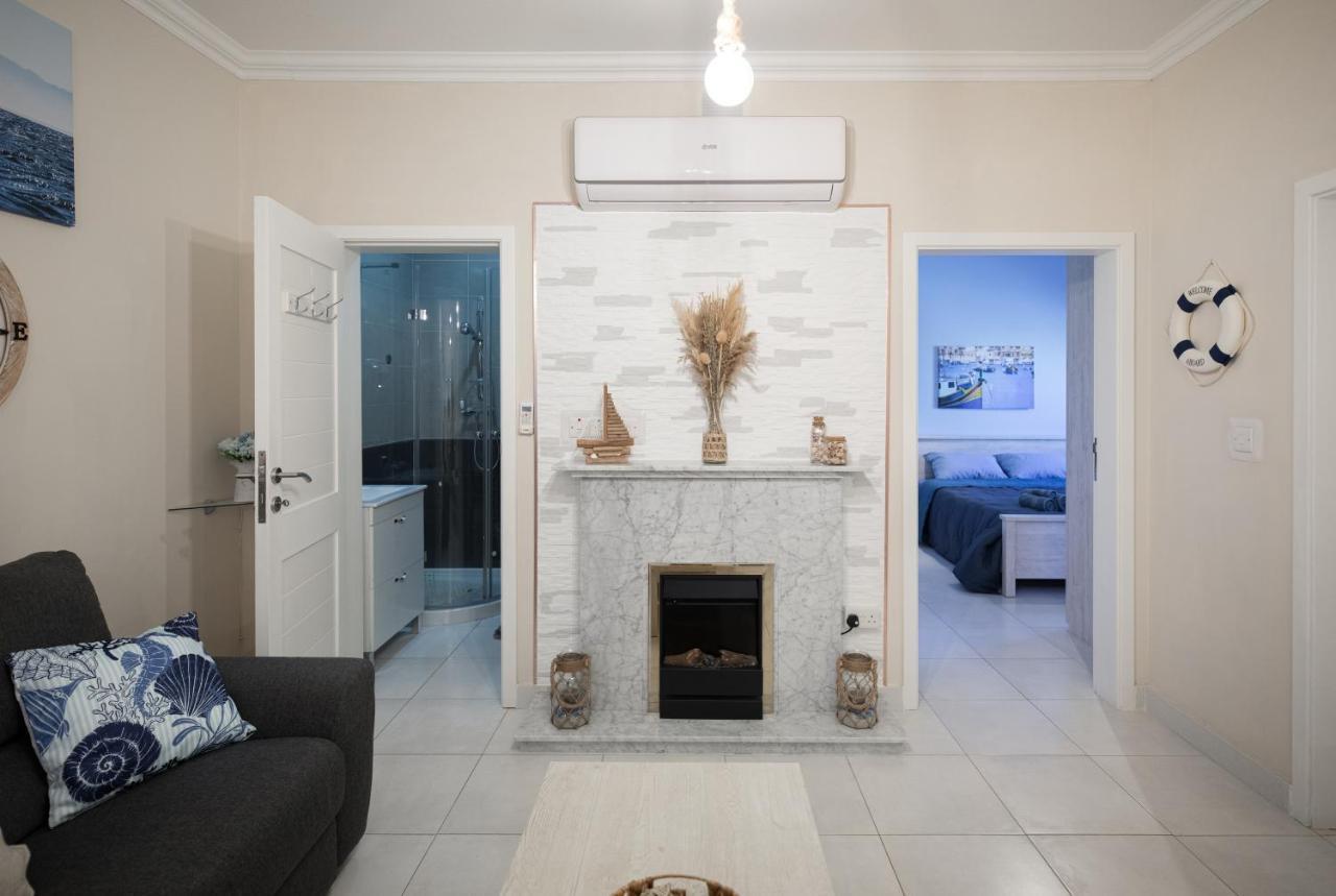 The Nautical Nook Apartment Марсахлок Екстериор снимка